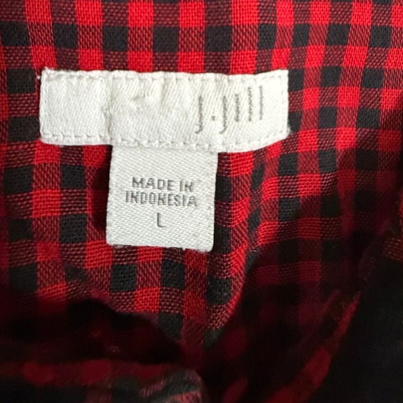 J. Jill Women's Red and Black‎ Plaid Button Down Long Sleeve Flannel Shirt Large - Picture 3 of 11